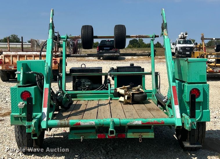 image for item ET3163 Larson reel trailer