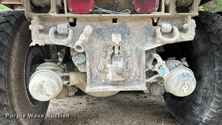 image for item ET3202 2007 International 7500 dump truck