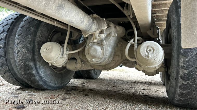 image for item ET3202 2007 International 7500 dump truck