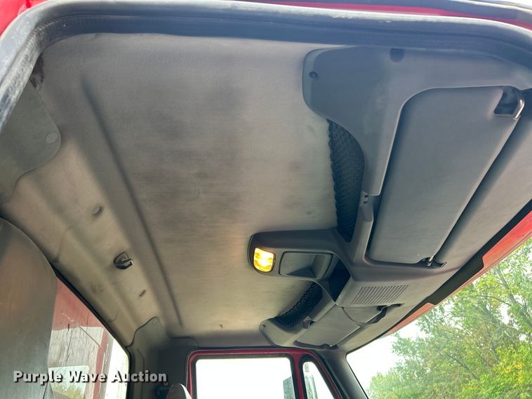 image for item ET3202 2007 International 7500 dump truck