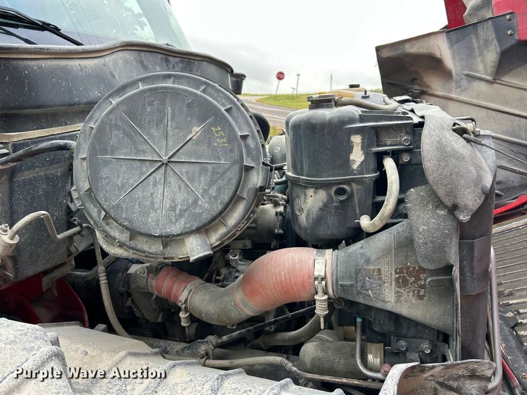 image for item ET3202 2007 International 7500 dump truck