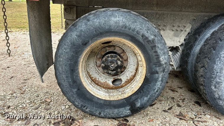 image for item ET3202 2007 International 7500 dump truck