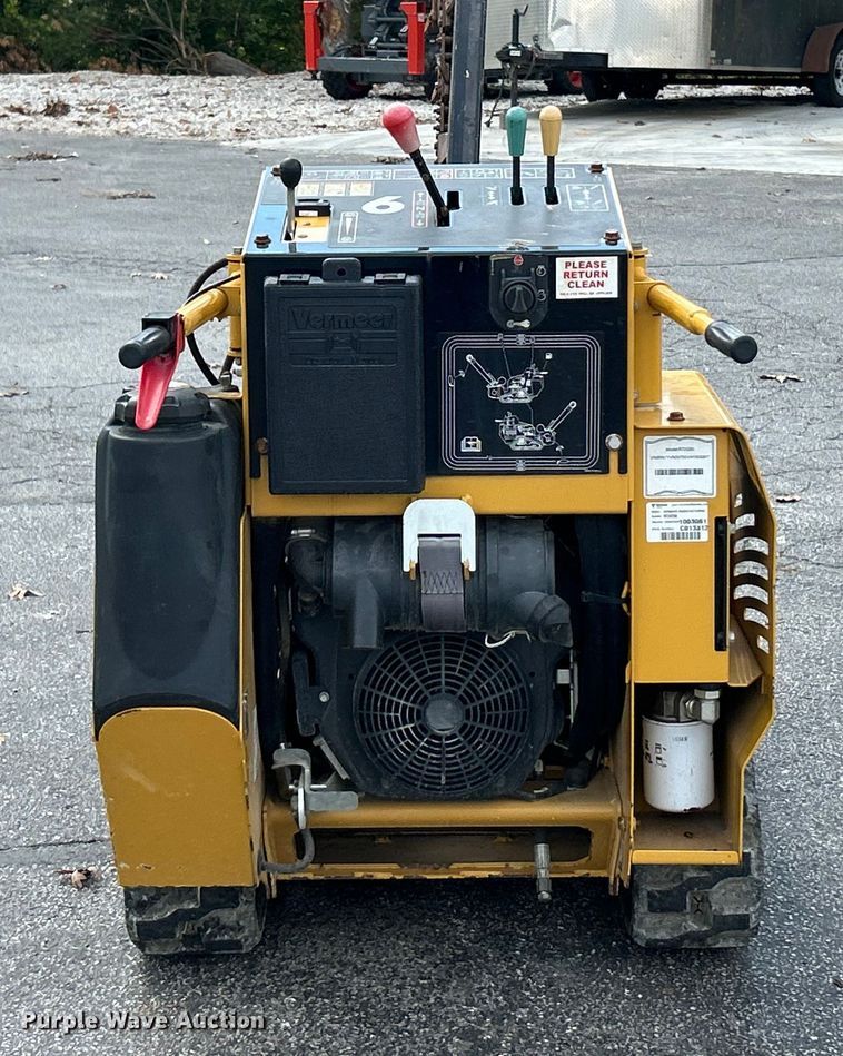 image for item ET3204 2022 Vermeer RTX250 trencher