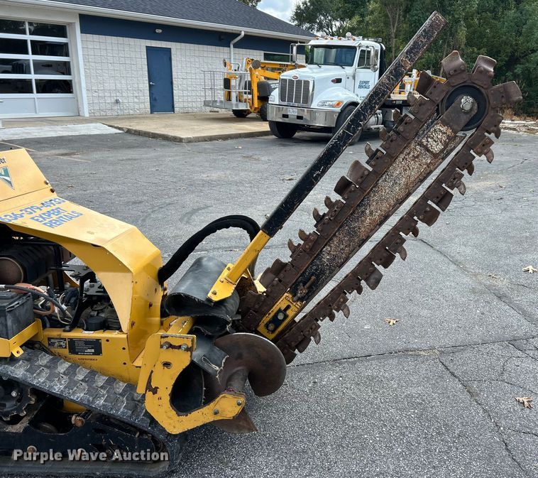 image for item ET3204 2022 Vermeer RTX250 trencher