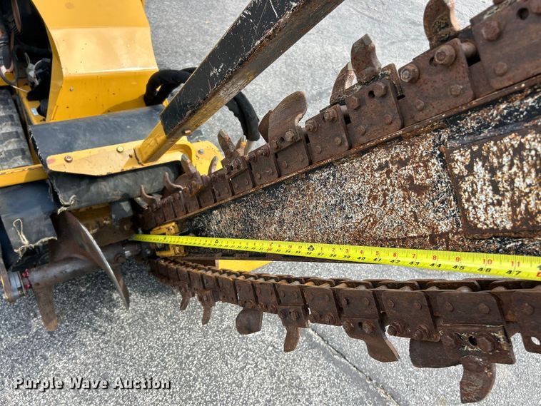 image for item ET3204 2022 Vermeer RTX250 trencher