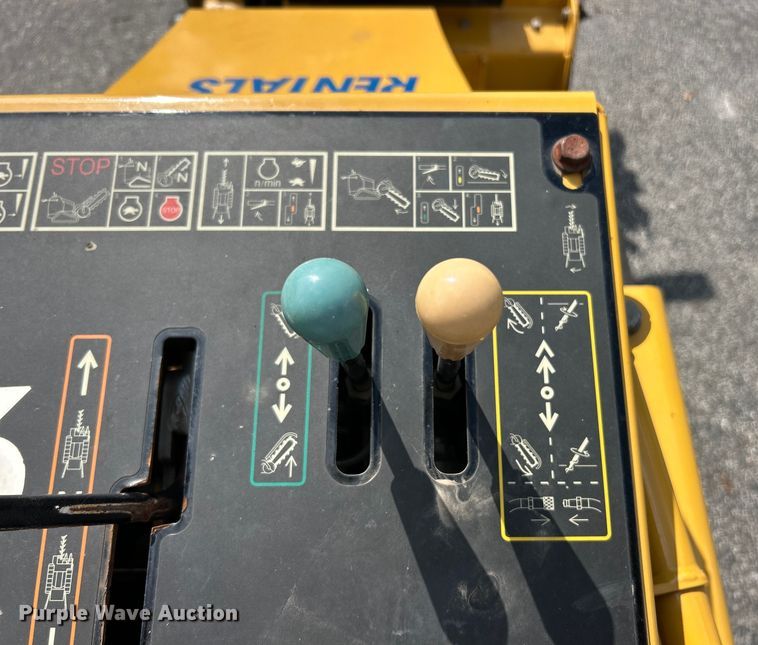 image for item ET3204 2022 Vermeer RTX250 trencher