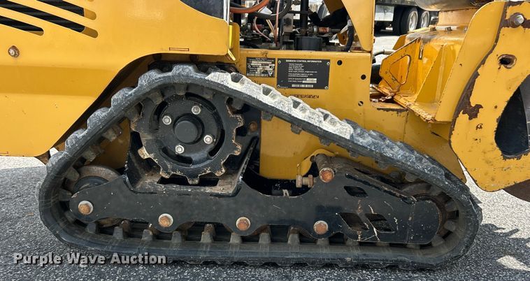 image for item ET3204 2022 Vermeer RTX250 trencher