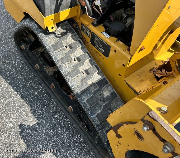 image for item ET3204 2022 Vermeer RTX250 trencher