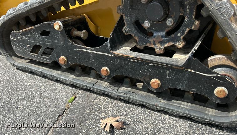 image for item ET3204 2022 Vermeer RTX250 trencher