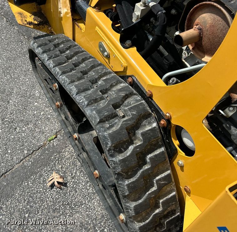 image for item ET3204 2022 Vermeer RTX250 trencher