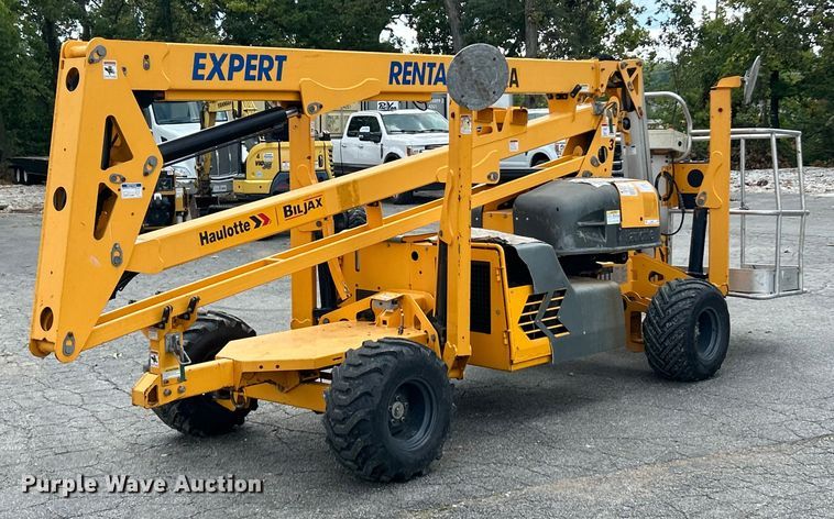 image for item ET3205 2015 Haulotte 45XA  boom lift