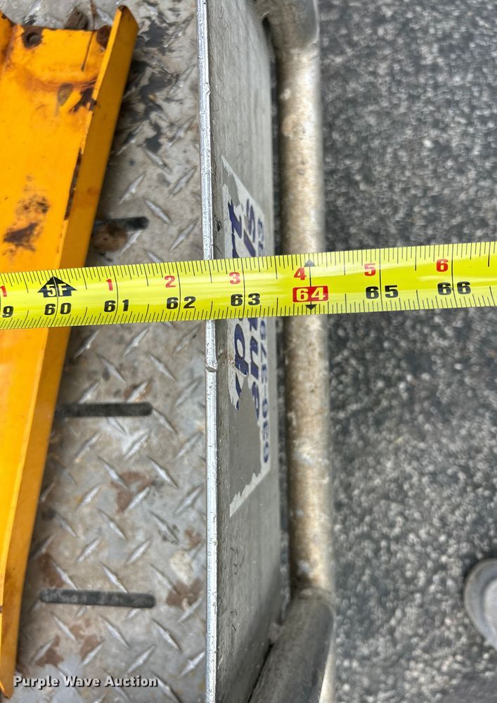 image for item ET3205 2015 Haulotte 45XA  boom lift