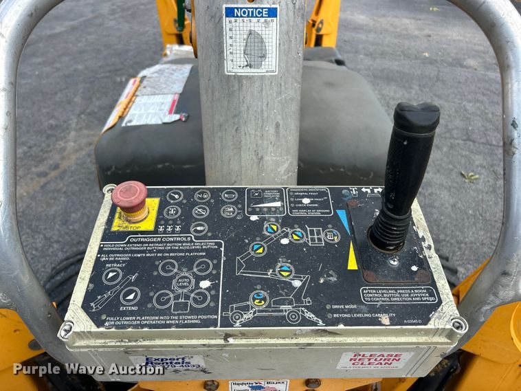 image for item ET3205 2015 Haulotte 45XA  boom lift