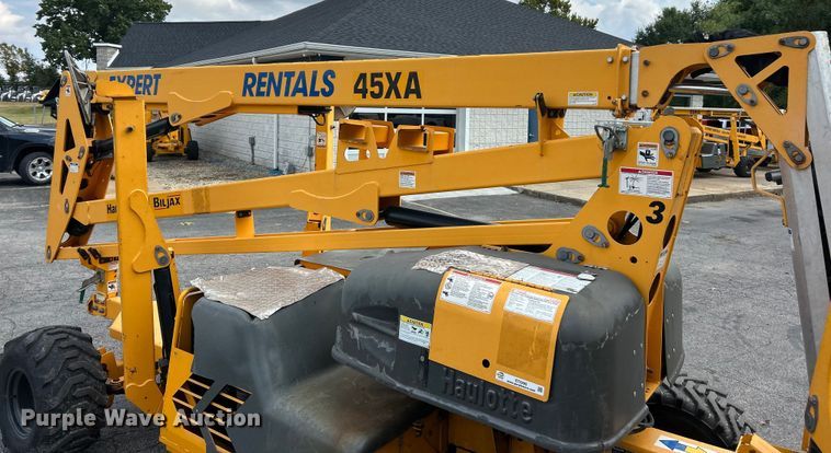 image for item ET3205 2015 Haulotte 45XA  boom lift