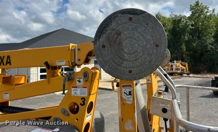 image for item ET3205 2015 Haulotte 45XA  boom lift