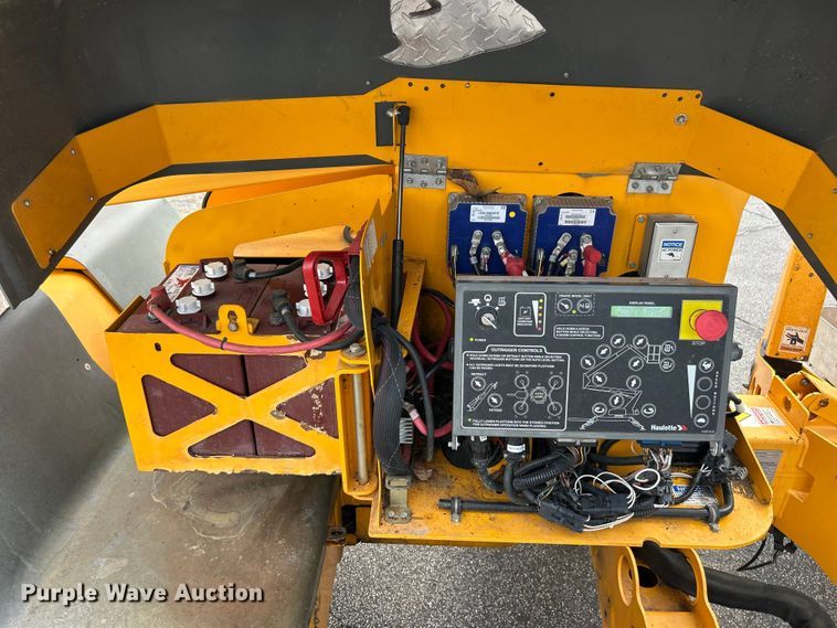 image for item ET3205 2015 Haulotte 45XA  boom lift