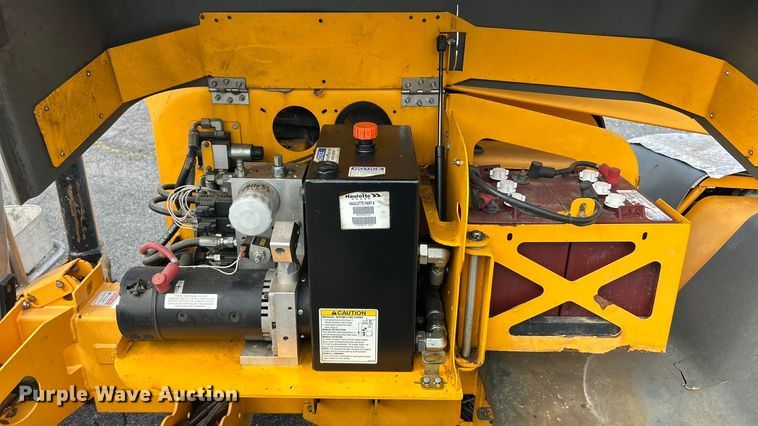 image for item ET3205 2015 Haulotte 45XA  boom lift