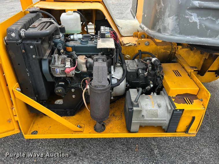 image for item ET3205 2015 Haulotte 45XA  boom lift