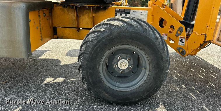 image for item ET3205 2015 Haulotte 45XA  boom lift