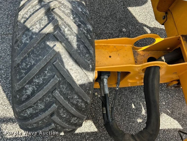 image for item ET3205 2015 Haulotte 45XA  boom lift