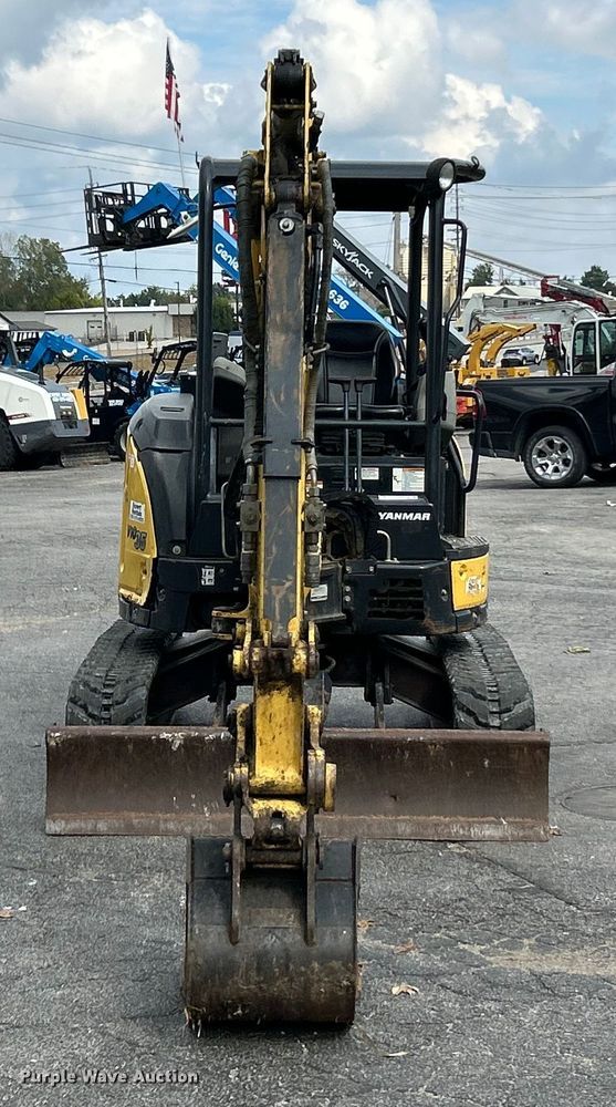 EXCAVADORA YANMAR VIO356A