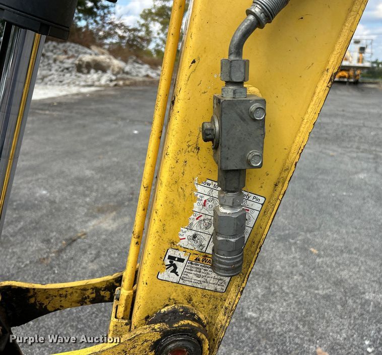 image for item ET3206 Yanmar VIO35-6A  mini excavator