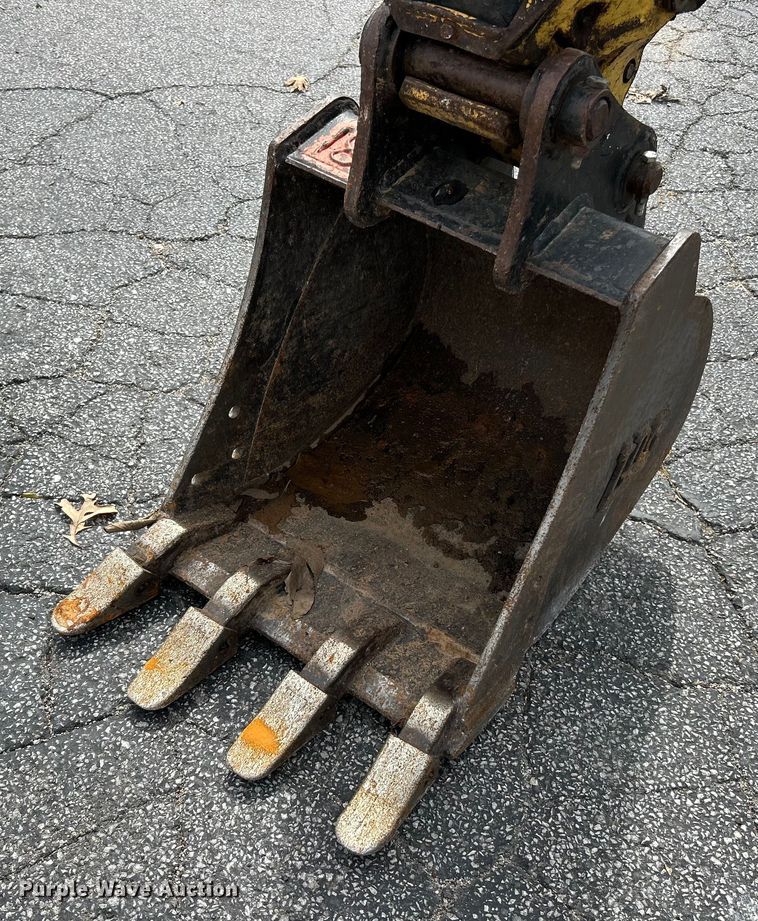 image for item ET3206 Yanmar VIO35-6A  mini excavator