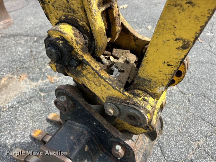 image for item ET3206 Yanmar VIO35-6A  mini excavator