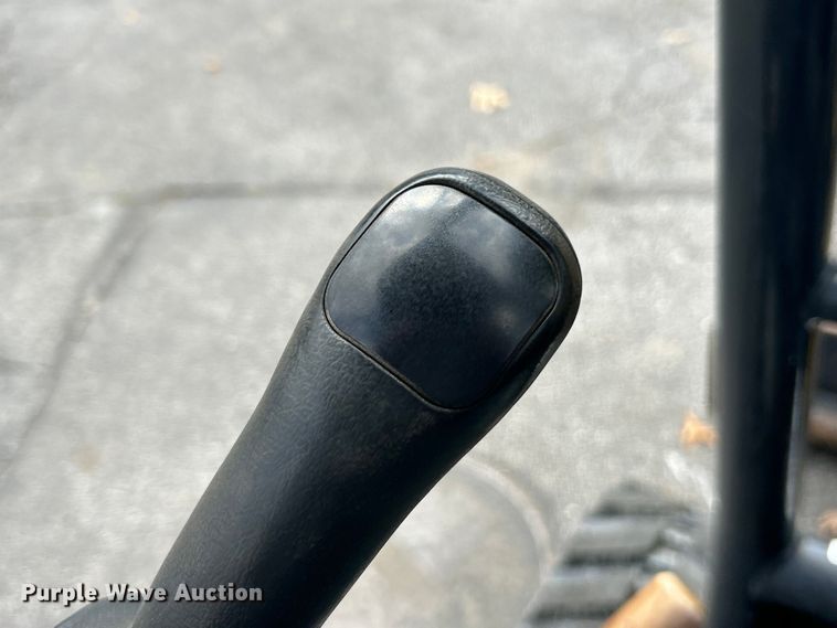 image for item ET3206 Yanmar VIO35-6A  mini excavator