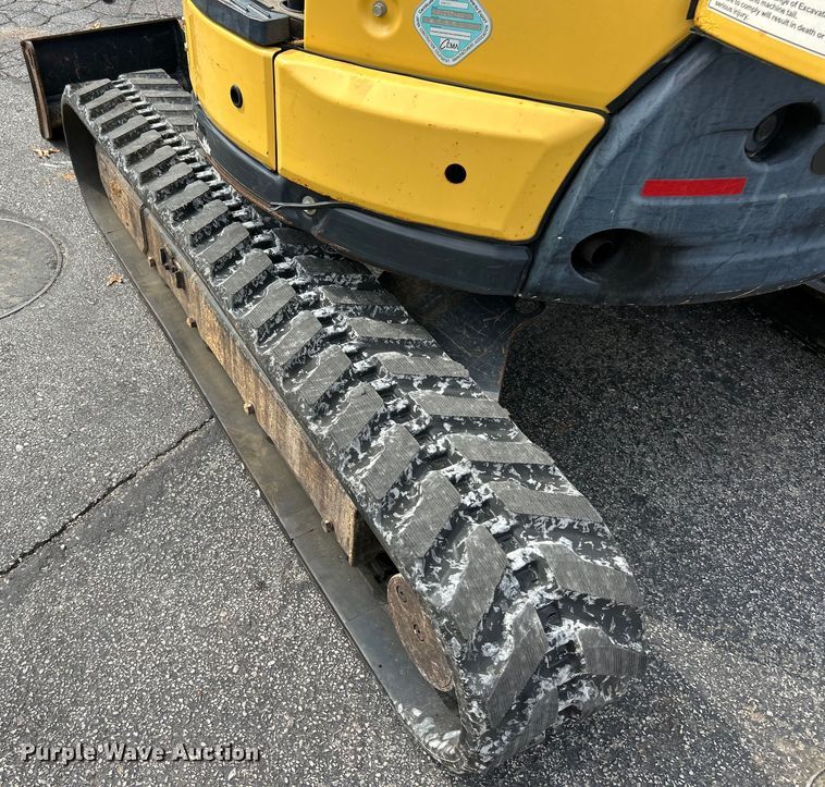 image for item ET3206 Yanmar VIO35-6A  mini excavator