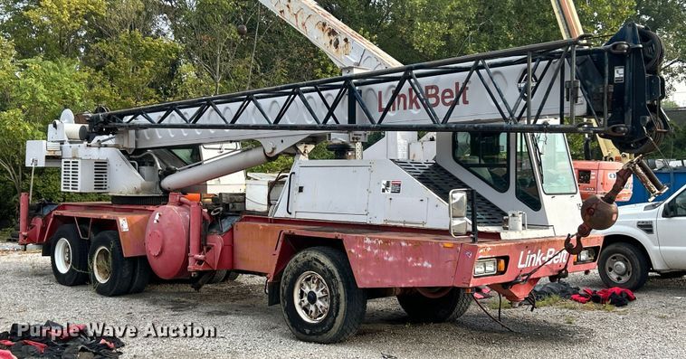 image for item ET3207 1984 Link-Belt HTC-814 crane