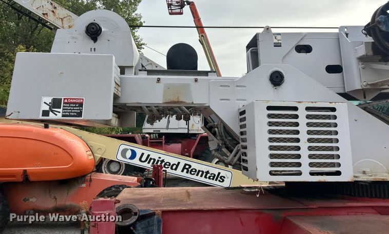 image for item ET3207 1984 Link-Belt HTC-814 crane