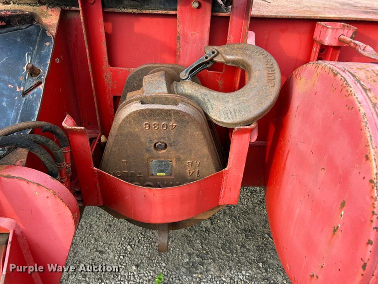 image for item ET3207 1984 Link-Belt HTC-814 crane