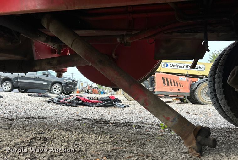 image for item ET3207 1984 Link-Belt HTC-814 crane