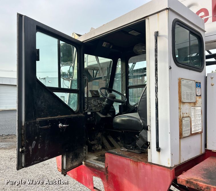 image for item ET3207 1984 Link-Belt HTC-814 crane