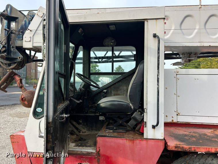 image for item ET3207 1984 Link-Belt HTC-814 crane