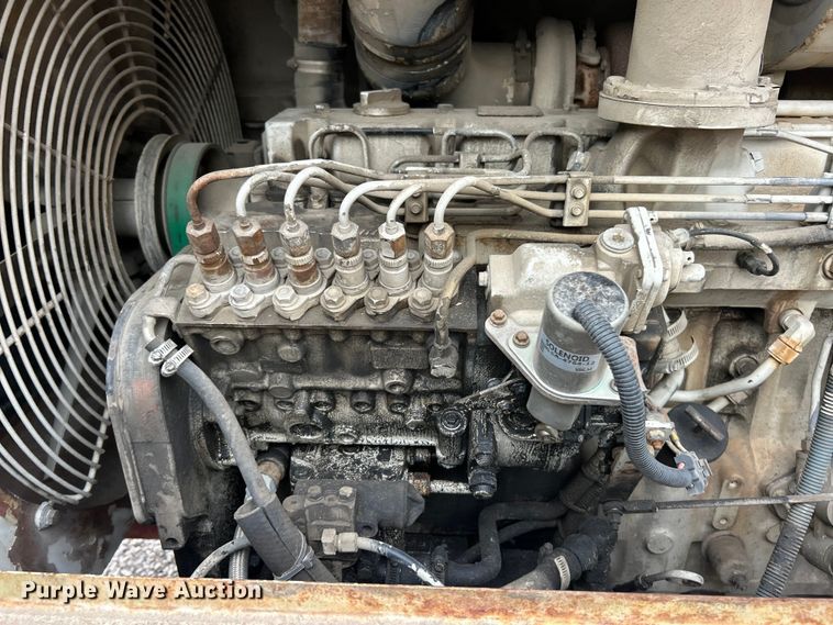 image for item ET3207 1984 Link-Belt HTC-814 crane