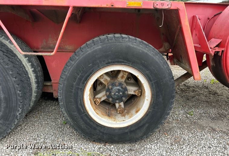 image for item ET3207 1984 Link-Belt HTC-814 crane