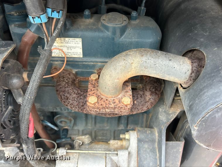 image for item ET3208 2005 Bobcat 463 skid steer loader