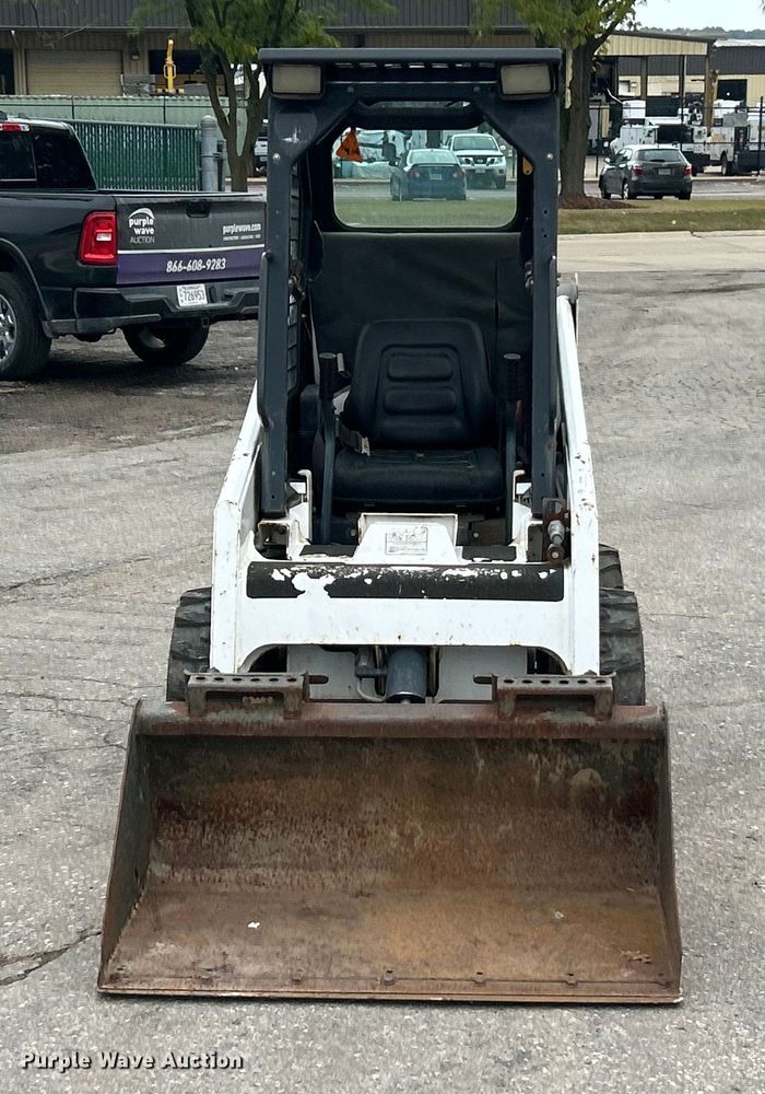 MINI CARGADOR SOBRE RUEDAS 2008 BOBCAT S70