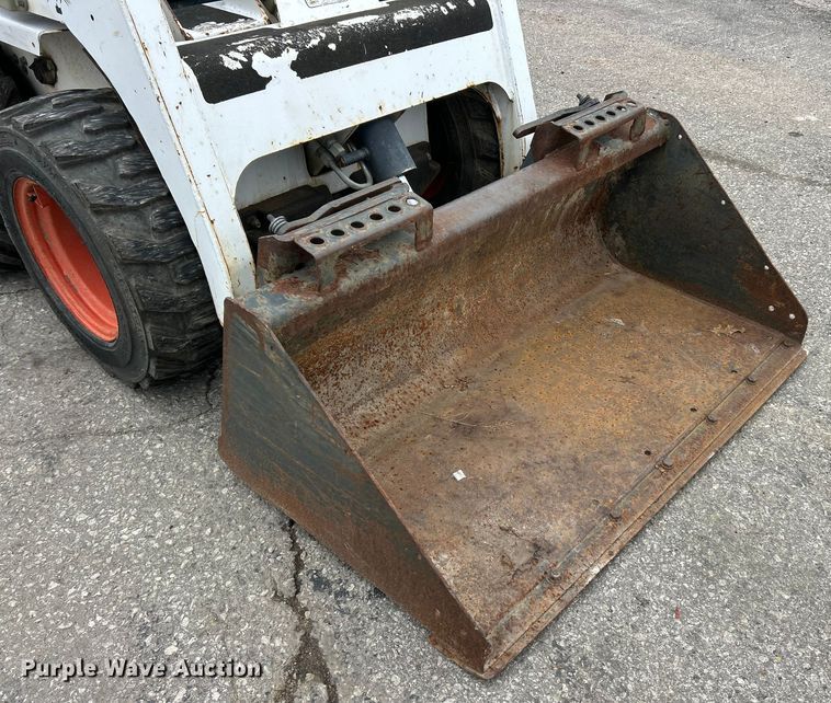 image for item ET3209 2008 Bobcat S70 skid steer loader