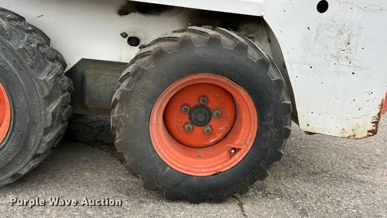 image for item ET3209 2008 Bobcat S70 skid steer loader