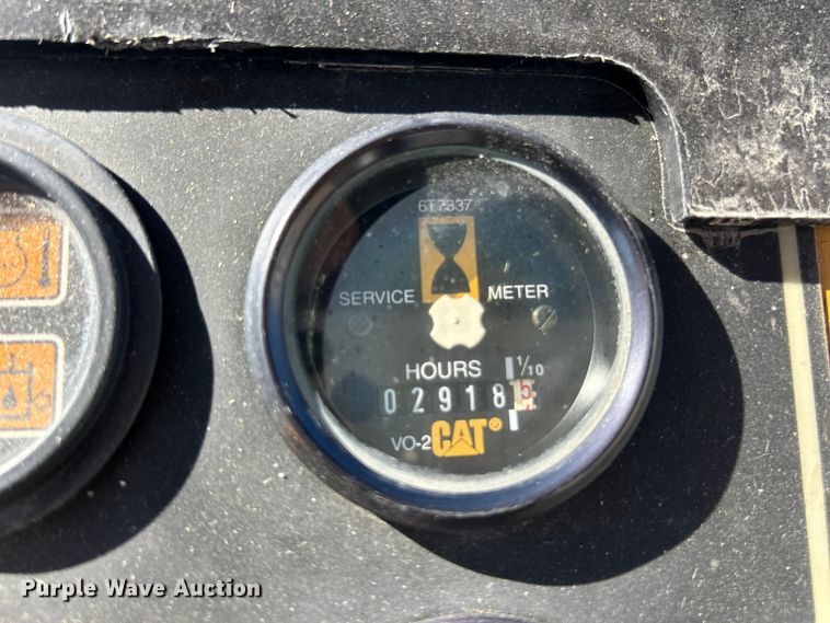 image for item ET3271 2001 Caterpillar CB-534C double drum vibratory roller