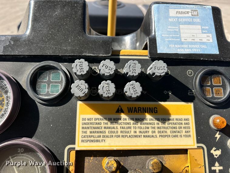 image for item ET3271 2001 Caterpillar CB-534C double drum vibratory roller