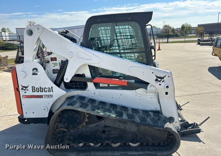 image for item ET3272 2014 Bobcat T650 tracked skid steer loader
