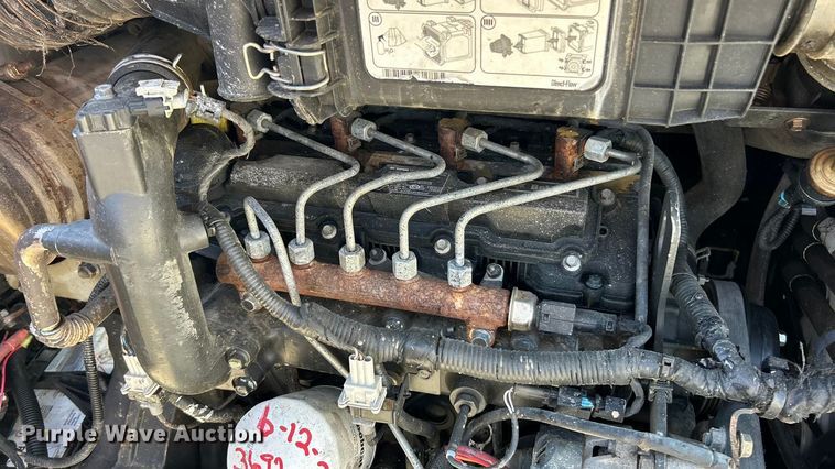 image for item ET3272 2014 Bobcat T650 tracked skid steer loader