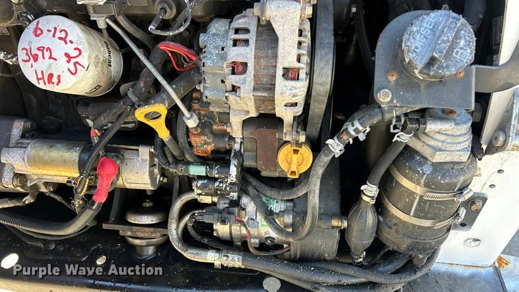 image for item ET3272 2014 Bobcat T650 tracked skid steer loader