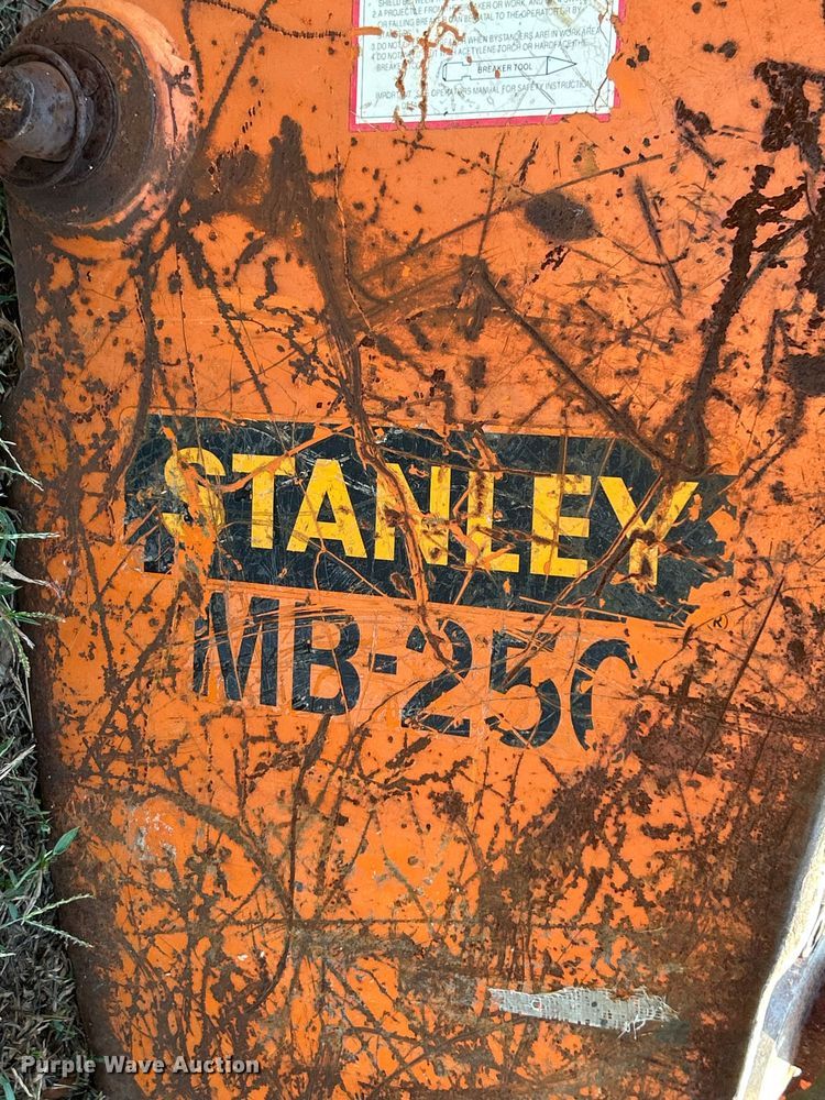 image for item ET3275 (2) Stanley MB-250 breakers 