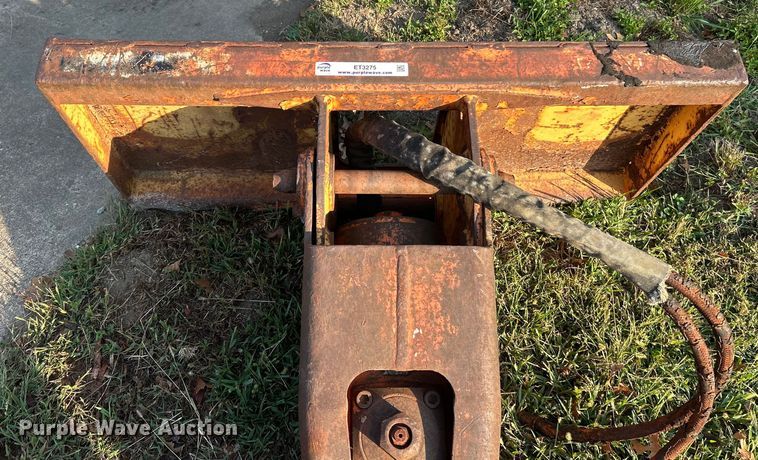 image for item ET3275 (2) Stanley MB-250 breakers 