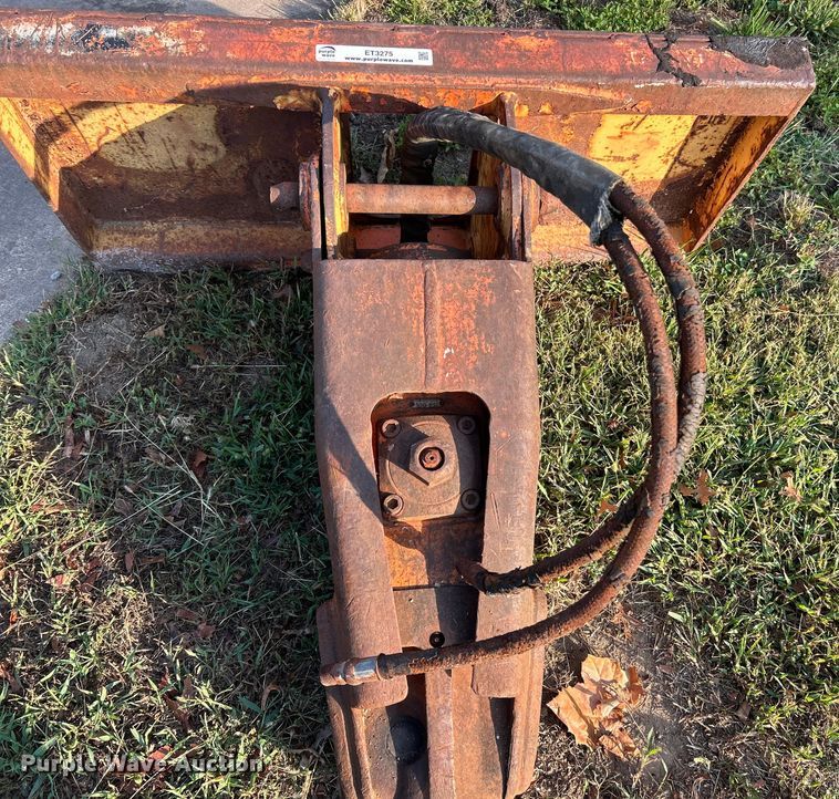 image for item ET3275 (2) Stanley MB-250 breakers 